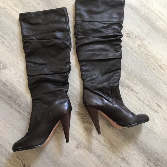 HOST PICK Charles David Dark Brown Slouchy Boots Heeled NWOT Gold Details Size 9 - Picture 3 of 5